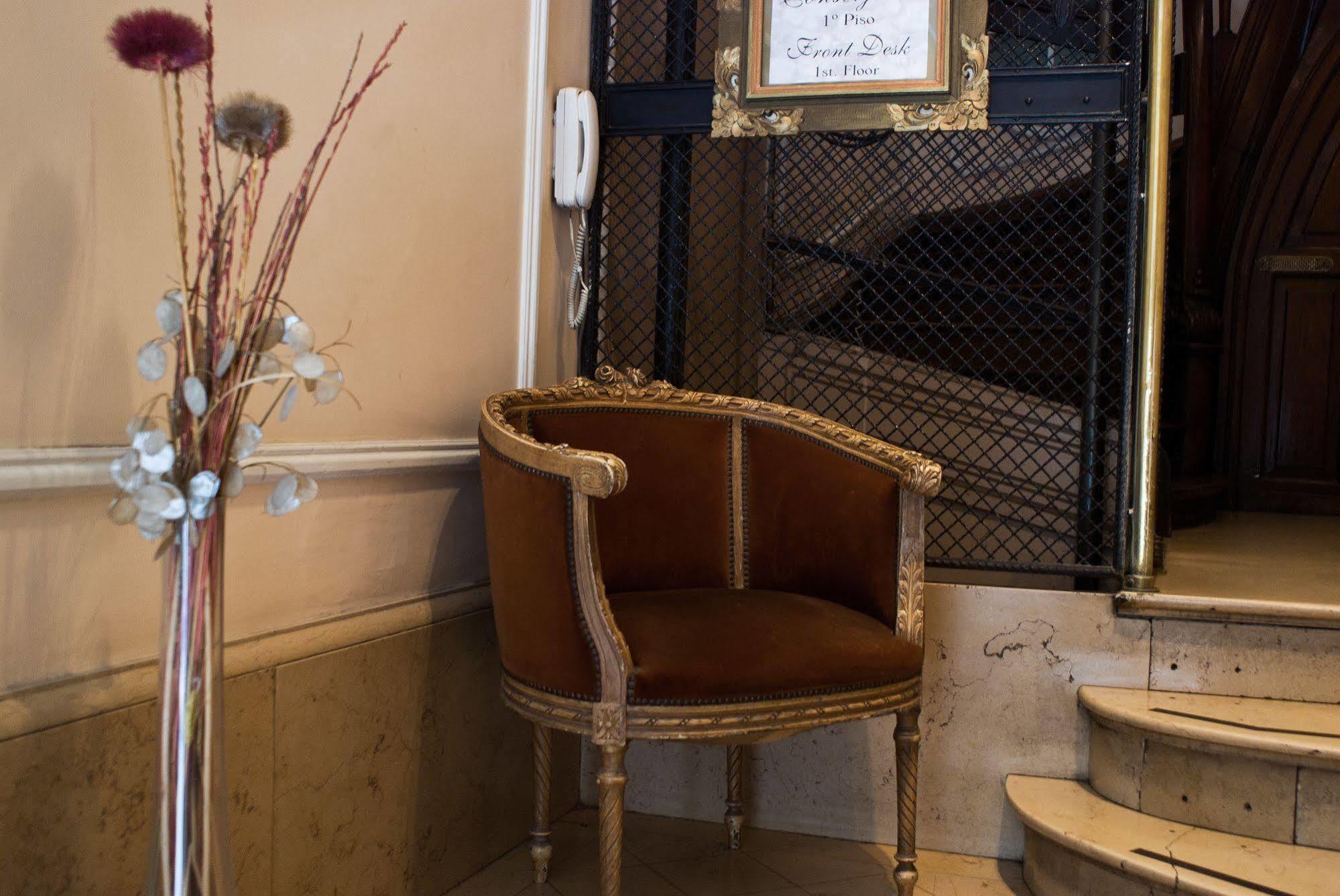 Hotel Frossard Buenos Aires Extérieur photo